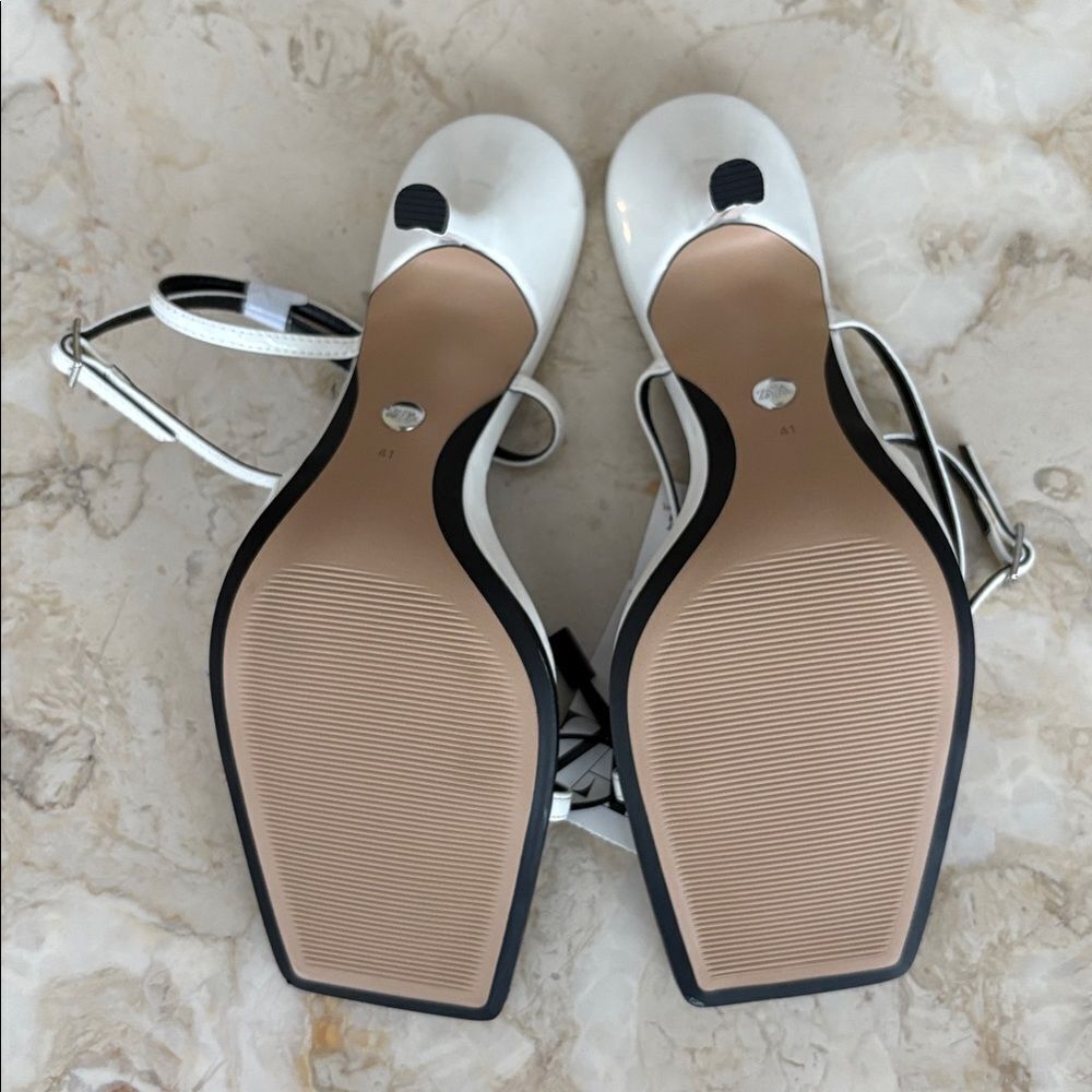 NWT Zara Strappy Patent Leather Asymmetrical Square Toe Heeled Sandals - Picture 8 of 8